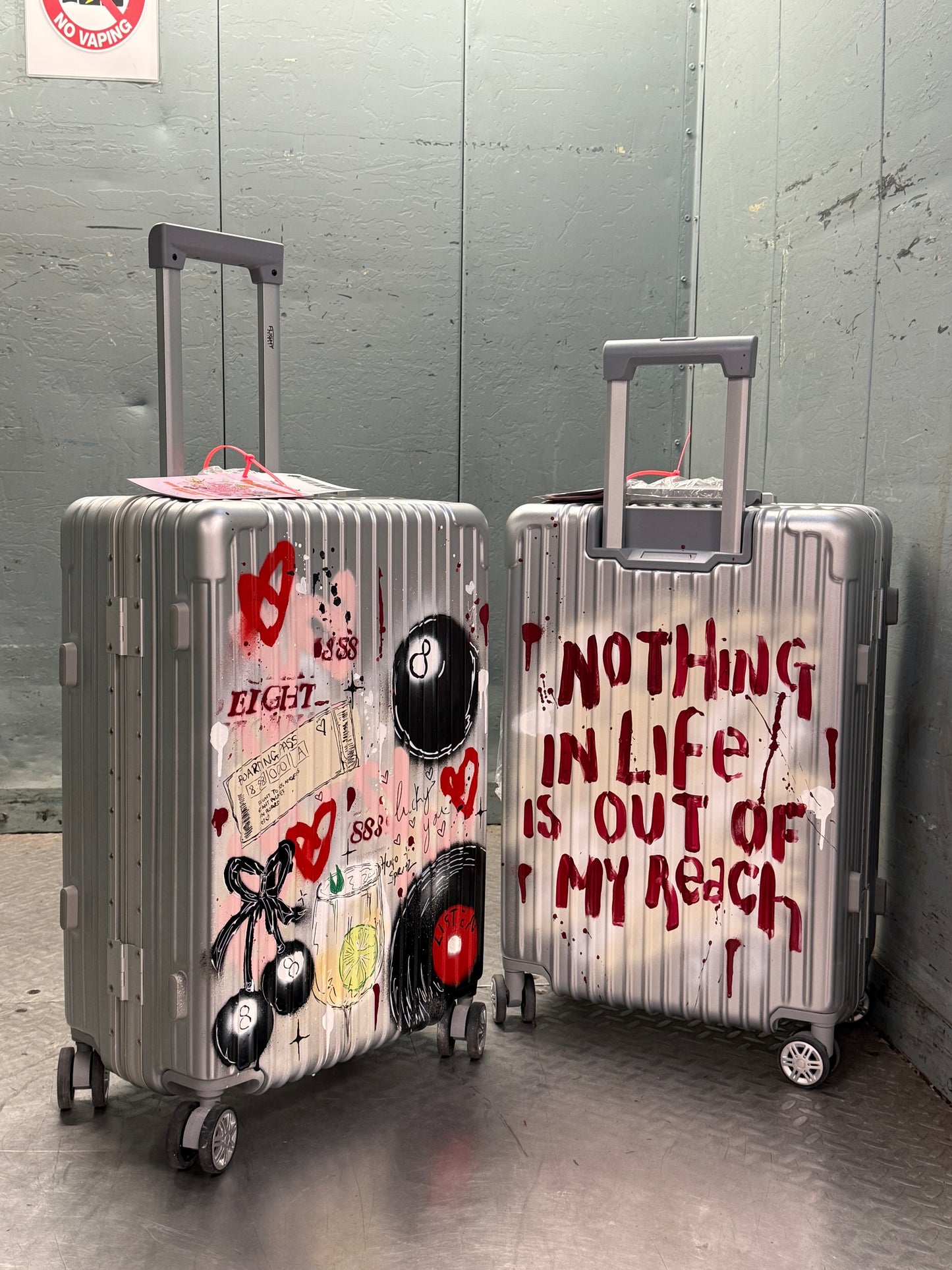 3. Custom Medium Suitcase (Silver)